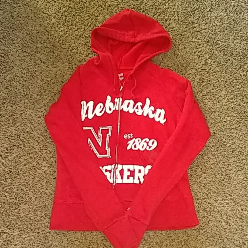 Nebraska huskers zip up sweatshirt.